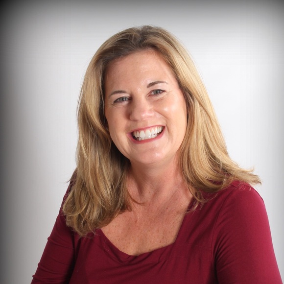 Meet your Posher, Kim - Picture 1 of 1